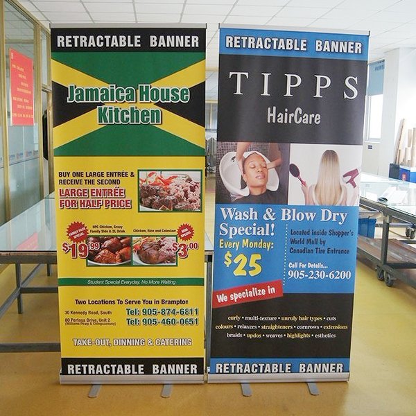 Retractable banner stand with graphic cassette, support pole and printed panel